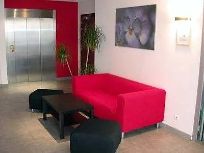 Ruby Suites Quartier Les Halles By Popinns Strasbourg