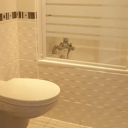 Ruby Suites Quartier Les Halles By Popinns Aparthotel 3*