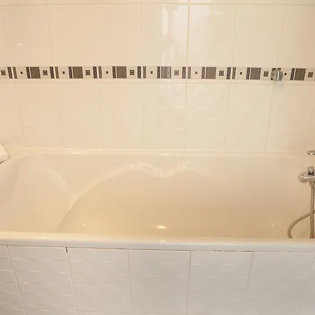 Ruby Suites Quartier Les Halles By Popinns 3* Strasbourg