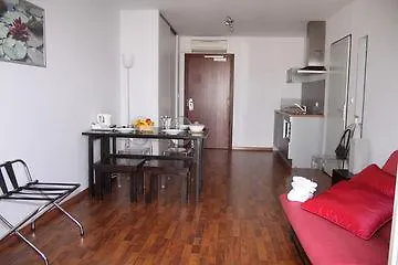 Ruby Suites Quartier Les Halles By Popinns Strasbourg