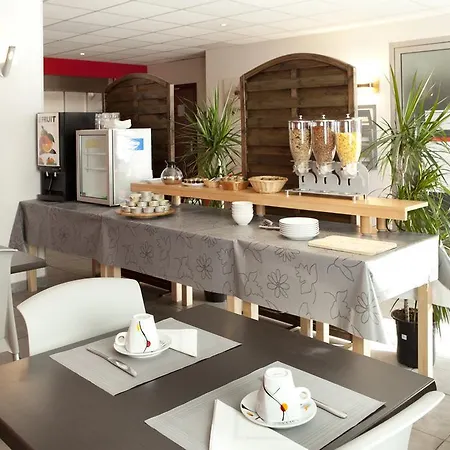 Ruby Suites Quartier Les Halles By Popinns Strasbourg